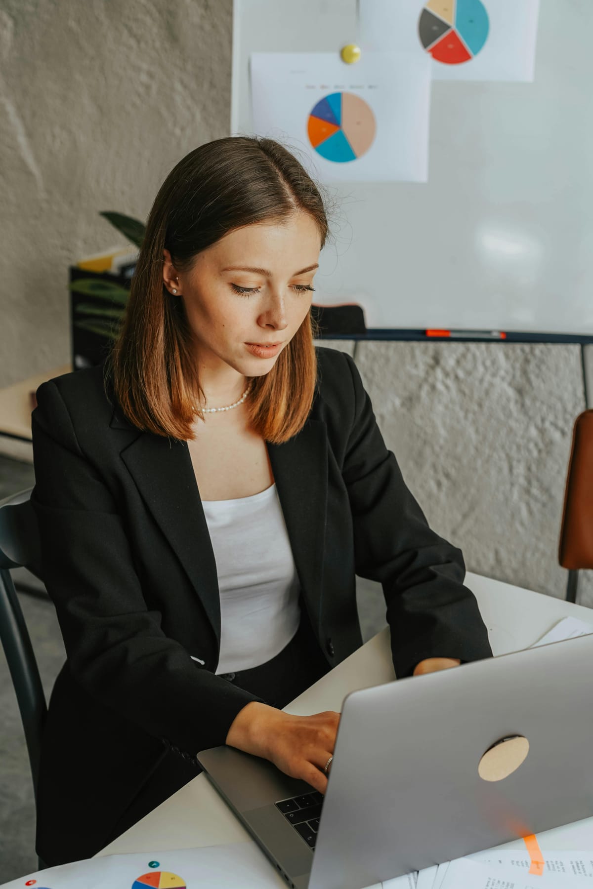Agility, curiosity top traits in women CXOs